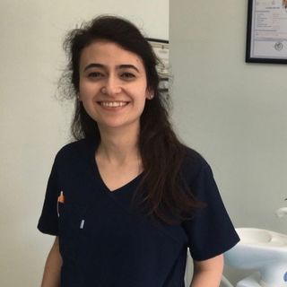 Resmi büyüt: Fatma Çayır, Diş Hekimi İzmir