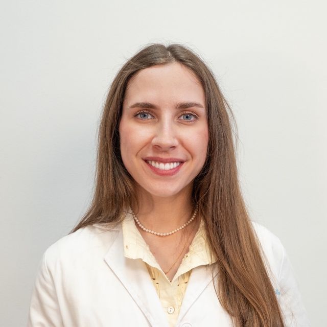 Leonor Revelles Peñas, Dermatólogo Alcalá La Real