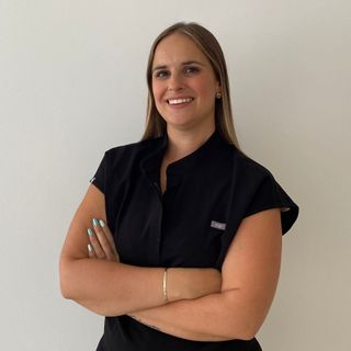 Acercar imagen: Marta Minguet López, Higienista dental Arahal El