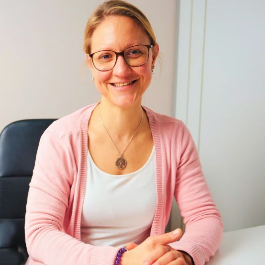 Simone Nöbel, Heilpraktiker Unterhaching