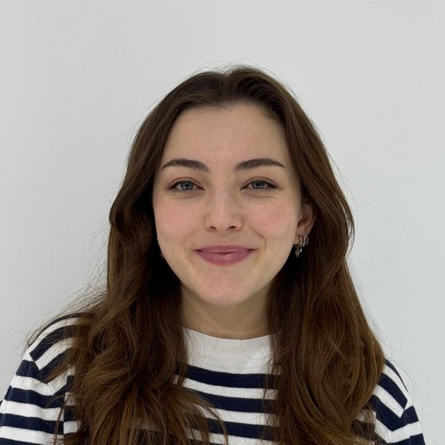 Emine Bozkurt, Diş Hekimi Nizip