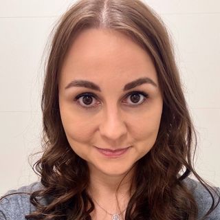 Powiększ obraz: Ewelina Przywara-Wiśniewska, psycholog dziecięcy Warszawa