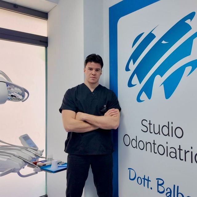 Lorenzo Balboni, dentista Pomezia