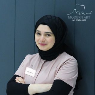 Resmi büyüt: Zekiye Bayanmelek, Diş Hekimi Sakarya