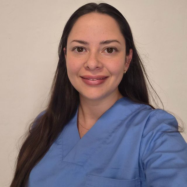 Claudia Morejon, Médico general Madrid