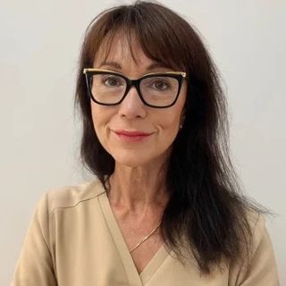 Powiększ obraz: Alina Kierznikowicz, chirurg Gdańsk