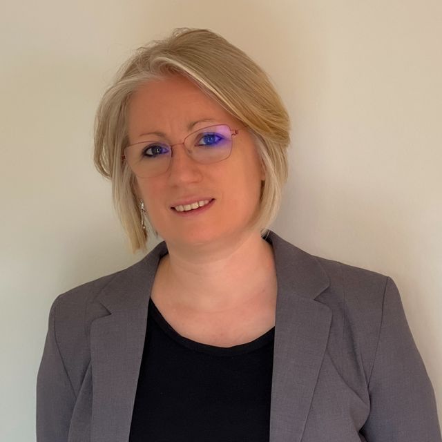 Laura Stefanotti, psicoterapeuta Milano