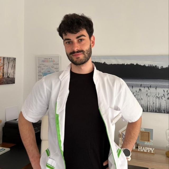 Adrián Muñoz García, Psicólogo Linares