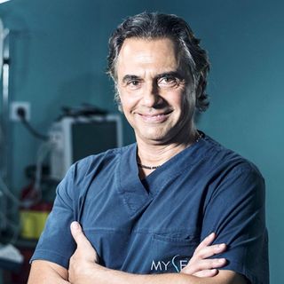 Ingrandire l'immagine: Marco Miconi, medico estetico Roma