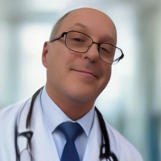 Ingrandire l'immagine: Marcelo Mottini, medico di medicina generale Dongo