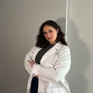 Acercar imagen: Clàudia Flores Hernández, Podólogo Montmeló