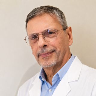 Ernesto Noya, ginecologo Bari