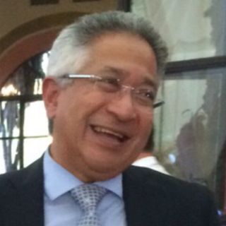 Dr. Wilfredo Menjivar Aguilar