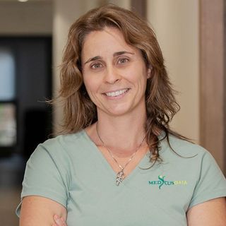 Acercar imagen: Cristina Pellicer Sabadí, Acupuntor Barcelona