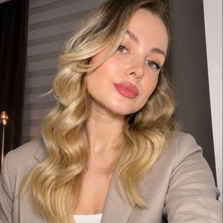 Ece Güner, Psikoloji İzmir