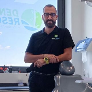 Ingrandire l'immagine: Gianfranco Lotà, dentista Seregno