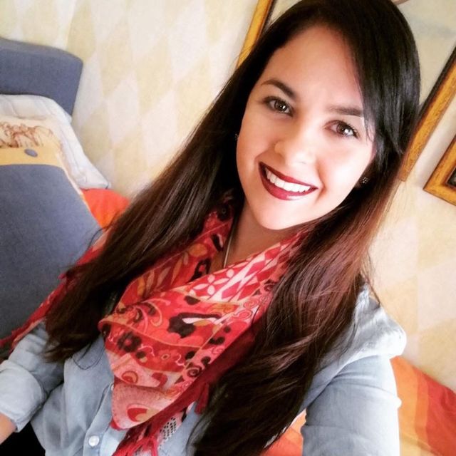 Estefanía Martrus Parigini, Psicólogo infantil Denia