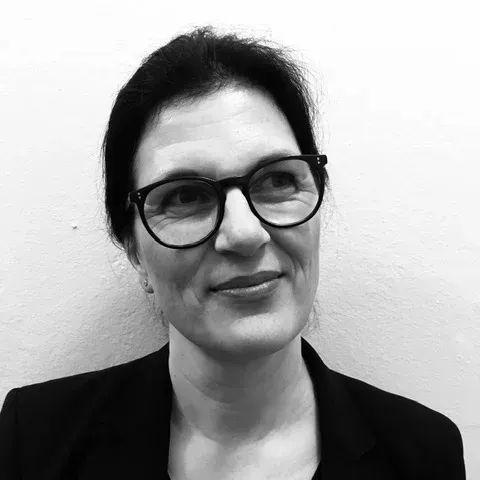 Iris Pinnow, Chirurg Hamburg