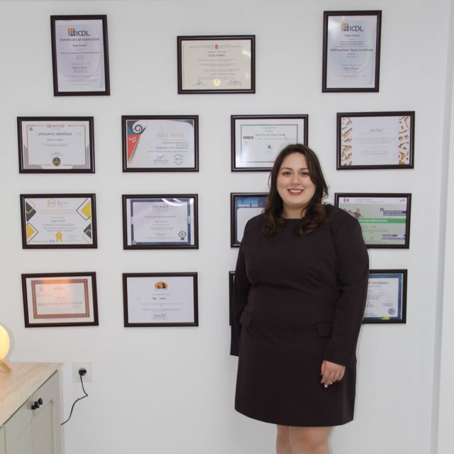 Özge Onarel, Dil ve Konuşma Terapisi Bilecik