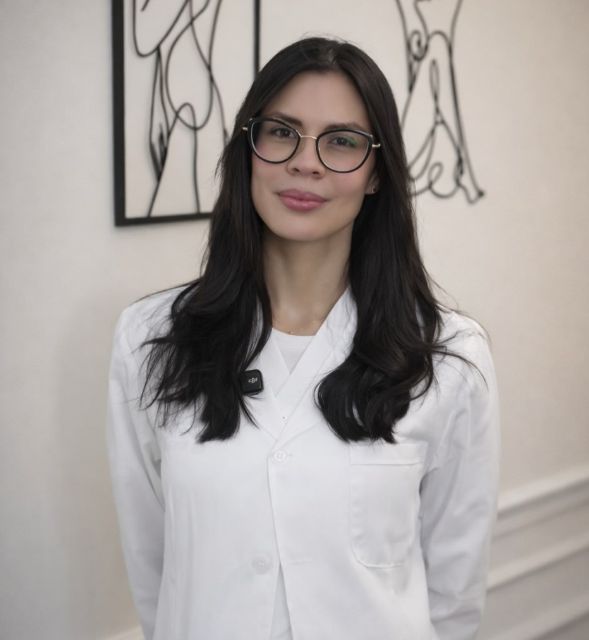 Fernanda Benavides Rivero, Médico estético Toledo