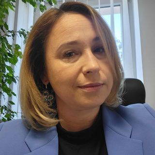 Powiększ obraz: Nina  Kacprzuk, psychoterapeuta Tłuszcz