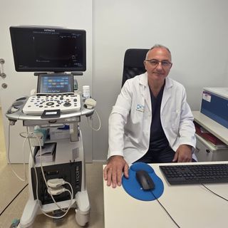Acercar imagen: Aurelio Muñoz Villellas, Urólogo Jerez de la Frontera