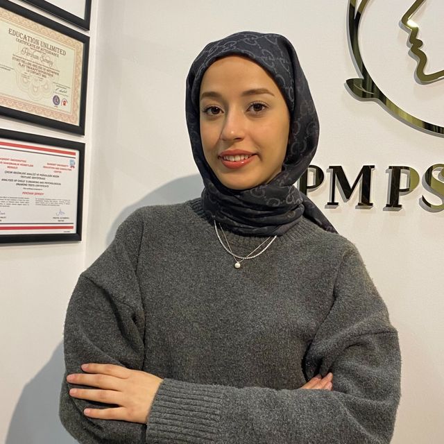 Ayşe Sena Gözüaçık, Psikoloji İstanbul