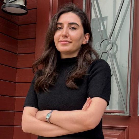 Özge Karahan, Psikoloji İstanbul