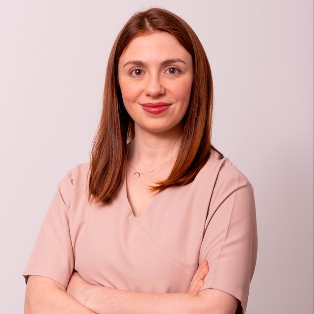 Blanca Carreras Gamon, Ginecólogo Catarroja