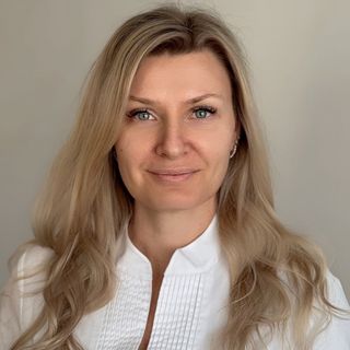 Powiększ obraz: Maryna Kosoverova, stomatolog Warszawa