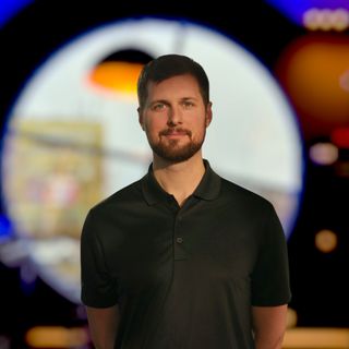 Powiększ obraz: Bartosz Kałowski, fizjoterapeuta Warszawa