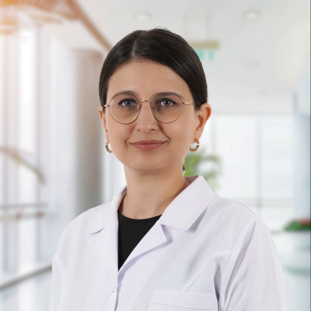 Karanfil Nisan Altınok, Kadın Hastalıkları Ve Doğum Meram