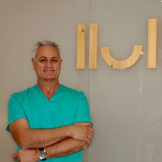 Acercar imagen: Jorge Llull Mas, Dentista Ses Salines