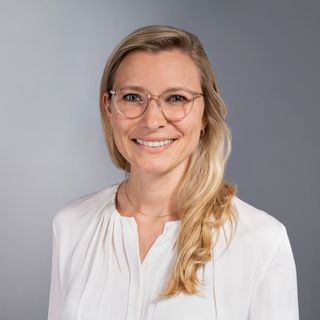 Mira Kehrer, Frauenarzt (Gynäkologe) Regensburg