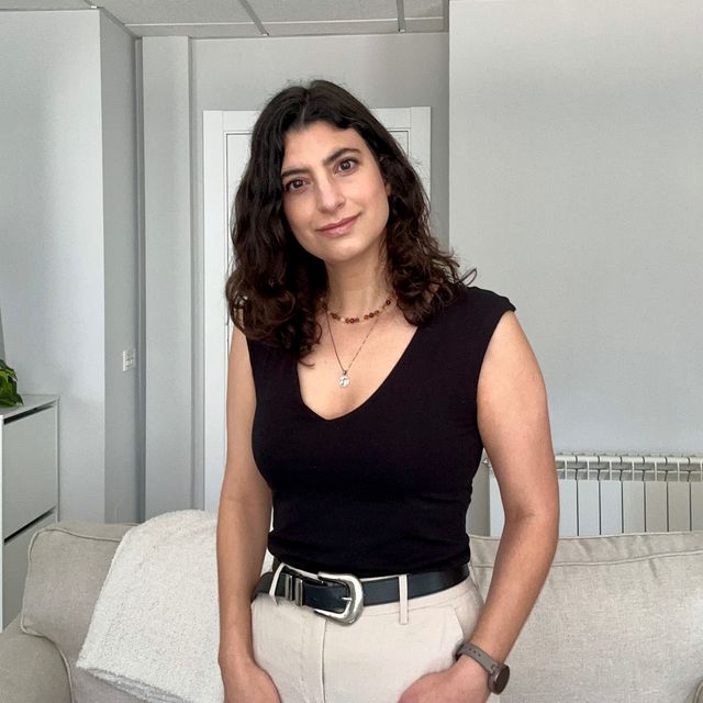 Virginia Pessi, Psicólogo Girona