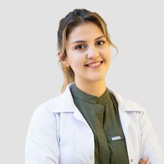 Ecem Dereli, Diş Hekimi Kahramanmaraş