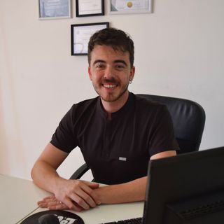 Resmi büyüt: Berkay Demiröz, Diş Hekimi Bursa