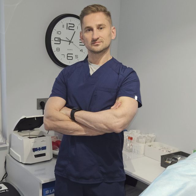 Adam Cybulski, stomatolog Łódź