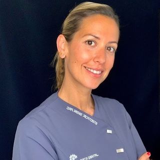 Acercar imagen: Irene Picatoste Rodríguez, Dentista Málaga