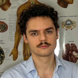 Powiększ obraz: Michał Komar, fizjoterapeuta Warszawa