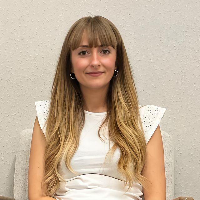 Elena Aragües Teresa, Psicólogo Zaragoza