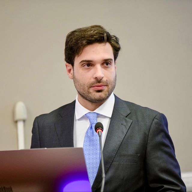 Elio Donnarumma, chirurgo generale Salerno