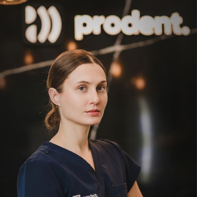 Róża Stanson-Kulej, chirurg szczękowo-twarzowy Chrząstowice