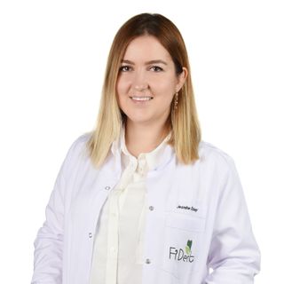 Jesmina Özbey, Diş Hekimi Beylikdüzü
