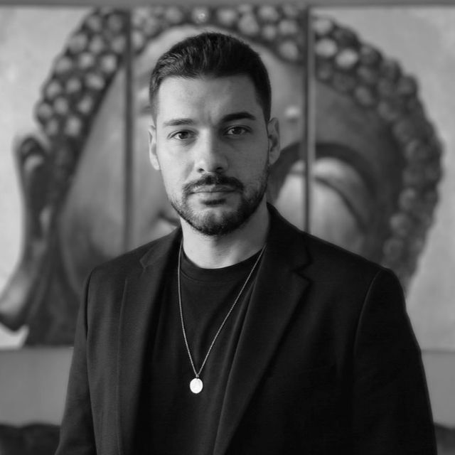 Yiğit Özyılmaz, Psikoloji İstanbul