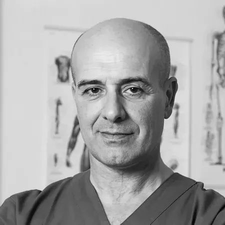 Roberto Dente, medico estetico Genova