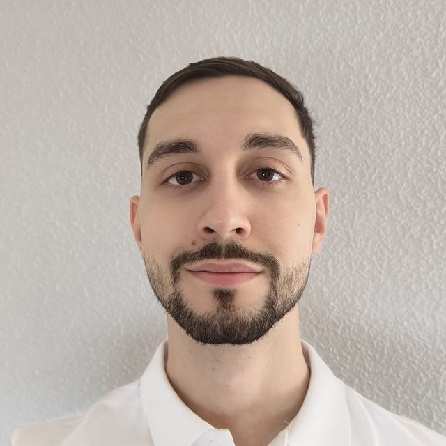 Alejandro Álvarez, Fisioterapeuta Escorial (El)