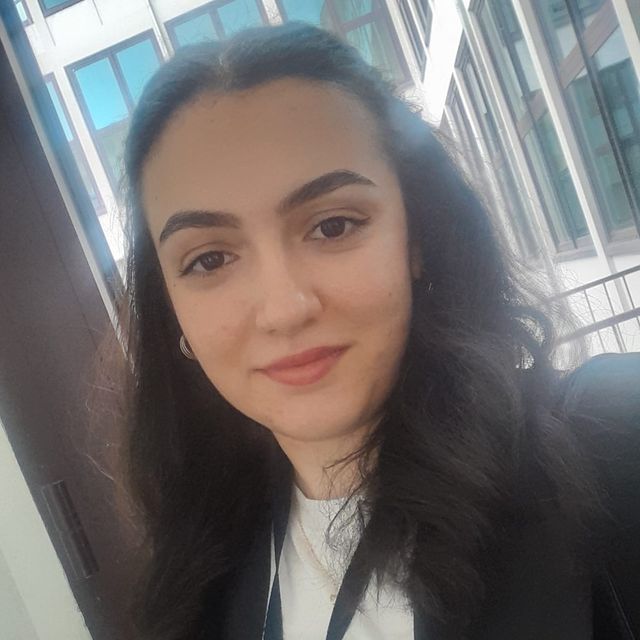 Esra Koyun, Dil ve Konuşma Terapisi Bayrampaşa