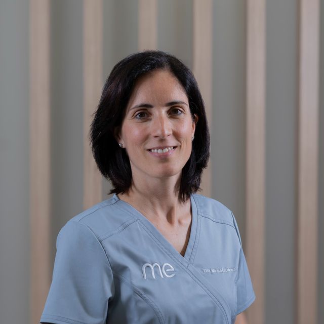 Mireia Espinosa Femenía, Dentista Barcelona