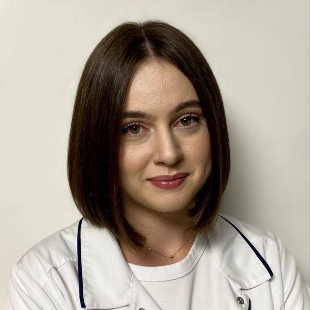 Julia Wnuk, protetyk słuchu Warszawa